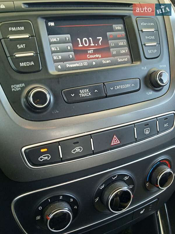 Позашляховик / Кросовер Kia Sorento 2013 в Львові фото 17 Позашляховик / Кросовер Kia Sorento 2013 в Львові