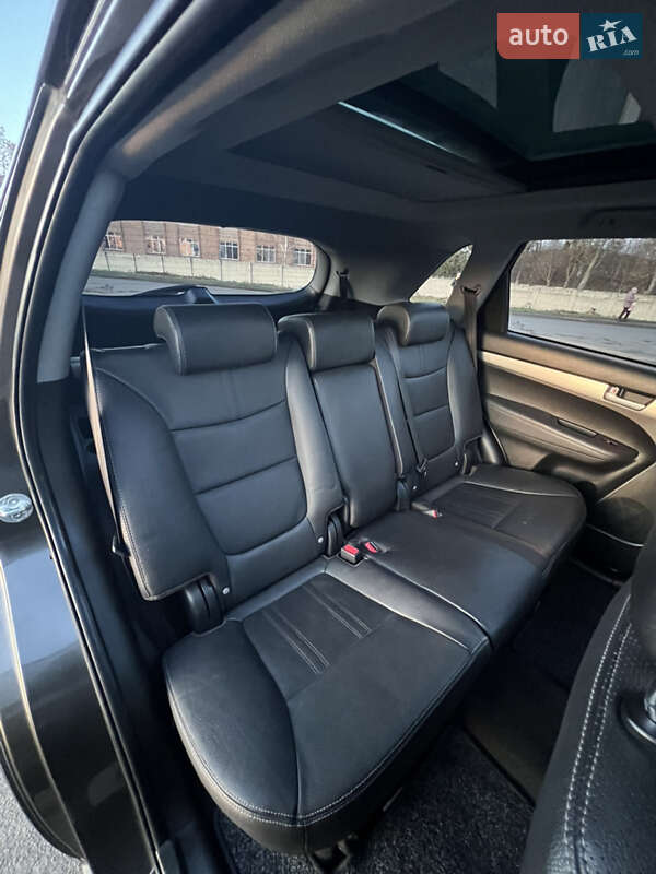 Позашляховик / Кросовер Kia Sorento 2012 в Луцьку