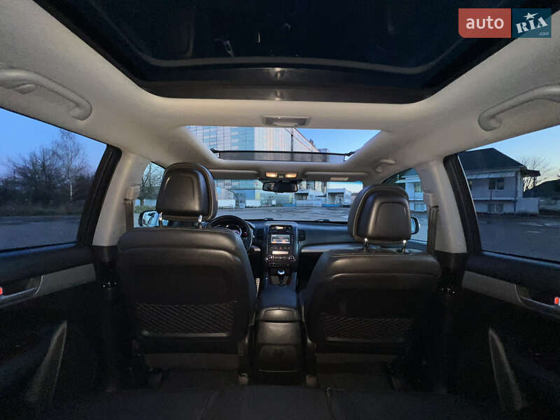 Позашляховик / Кросовер Kia Sorento 2012 в Луцьку