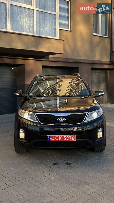 Внедорожник / Кроссовер Kia Sorento 2013 в Калуше