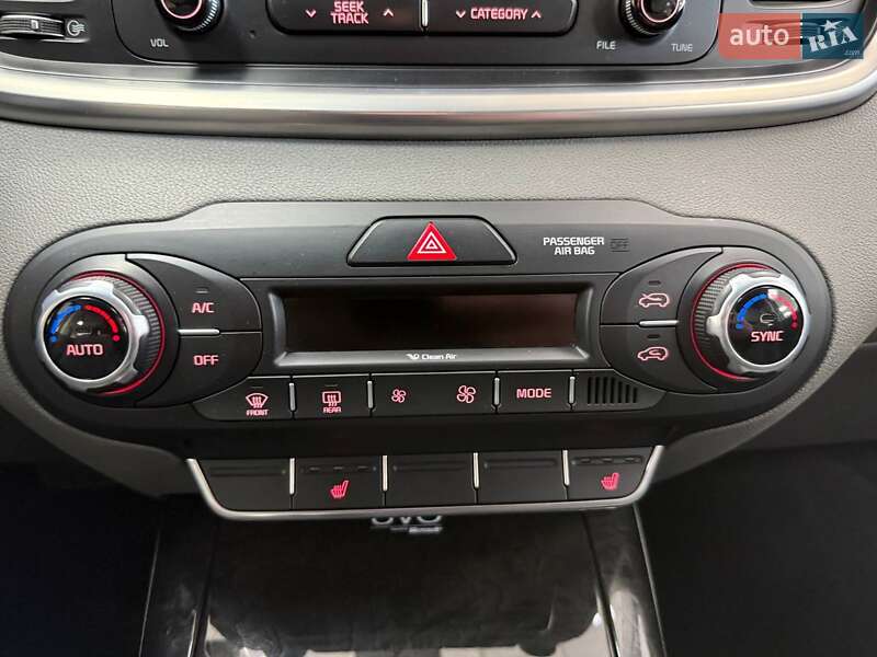 Внедорожник / Кроссовер Kia Sorento 2015 в Киеве фото 27 Внедорожник / Кроссовер Kia Sorento 2015 в Киеве