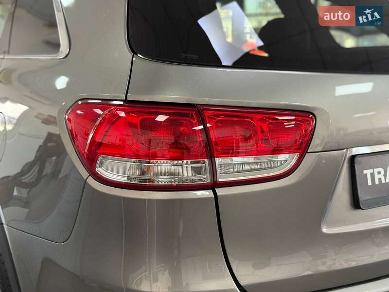 Внедорожник / Кроссовер Kia Sorento 2015 в Киеве фото 10 Внедорожник / Кроссовер Kia Sorento 2015 в Киеве