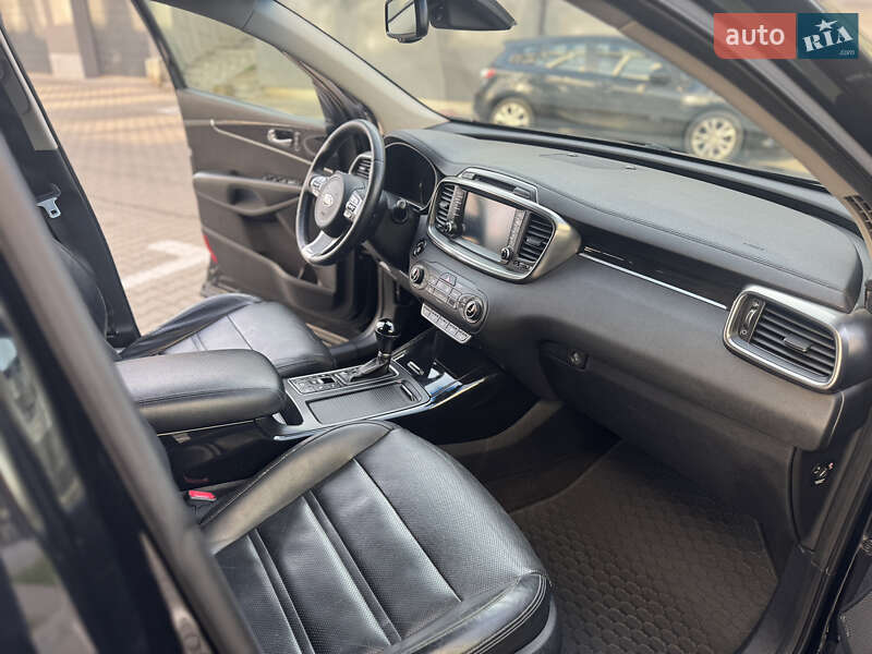 Внедорожник / Кроссовер Kia Sorento 2015 в Ивано-Франковске фото 42 Внедорожник / Кроссовер Kia Sorento 2015 в Ивано-Франковске