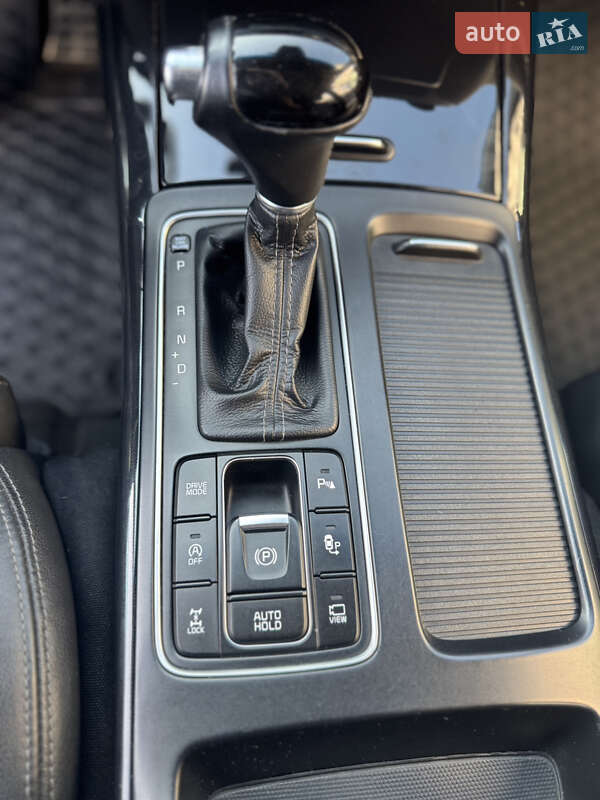 Внедорожник / Кроссовер Kia Sorento 2015 в Ивано-Франковске фото 49 Внедорожник / Кроссовер Kia Sorento 2015 в Ивано-Франковске