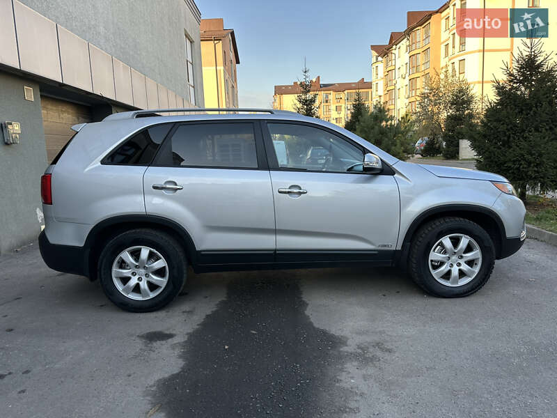 Позашляховик / Кросовер Kia Sorento 2011 в Рівному фото 5 Позашляховик / Кросовер Kia Sorento 2011 в Рівному