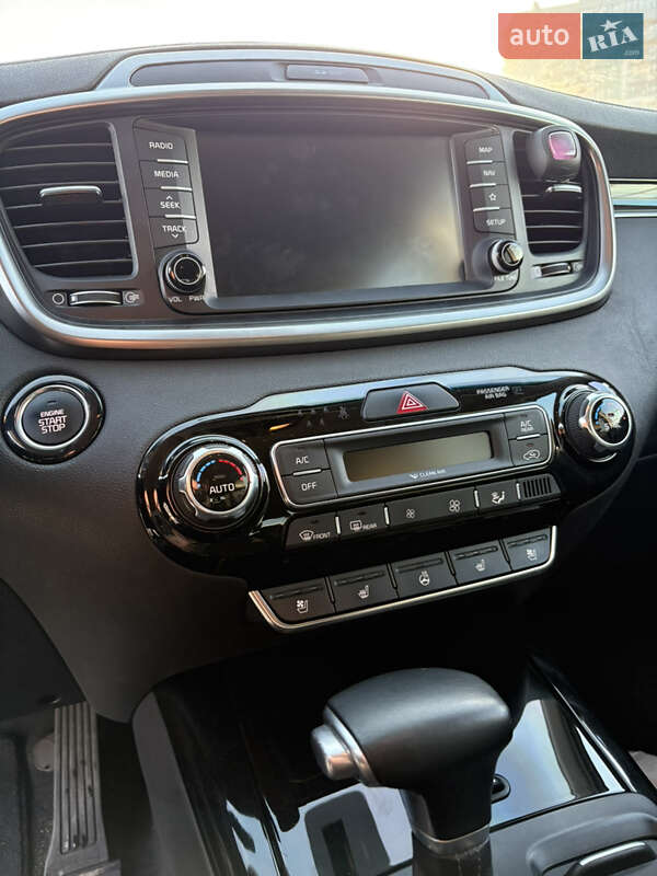 Внедорожник / Кроссовер Kia Sorento 2018 в Киеве