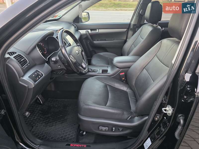 Внедорожник / Кроссовер Kia Sorento 2013 в Ивано-Франковске