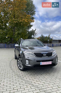 Позашляховик / Кросовер Kia Sorento 2012 в Тернополі