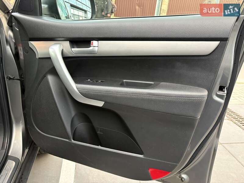 Внедорожник / Кроссовер Kia Sorento 2012 в Луцке фото 21 Внедорожник / Кроссовер Kia Sorento 2012 в Луцке