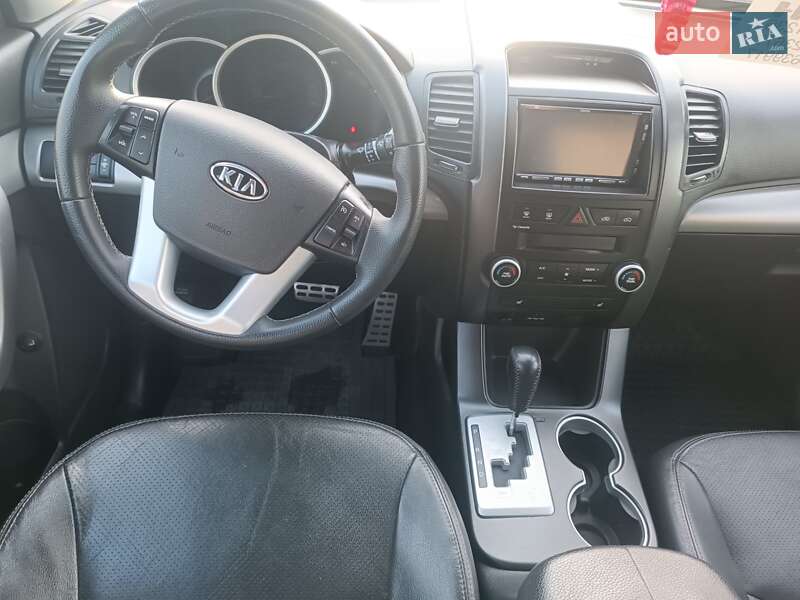Внедорожник / Кроссовер Kia Sorento 2010 в Черновцах фото 23 Внедорожник / Кроссовер Kia Sorento 2010 в Черновцах