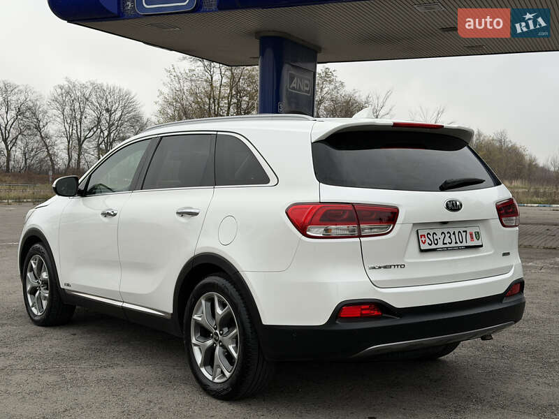 Внедорожник / Кроссовер Kia Sorento 2015 в Радивилове фото 9 Внедорожник / Кроссовер Kia Sorento 2015 в Радивилове