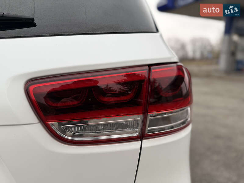 Внедорожник / Кроссовер Kia Sorento 2015 в Радивилове фото 23 Внедорожник / Кроссовер Kia Sorento 2015 в Радивилове