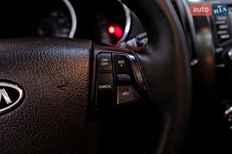 Внедорожник / Кроссовер Kia Sorento 2012 в Одессе фото 26 Внедорожник / Кроссовер Kia Sorento 2012 в Одессе
