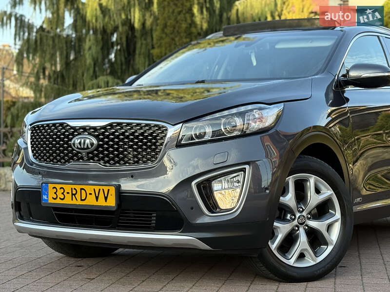 Позашляховик / Кросовер Kia Sorento 2016 в Стрию