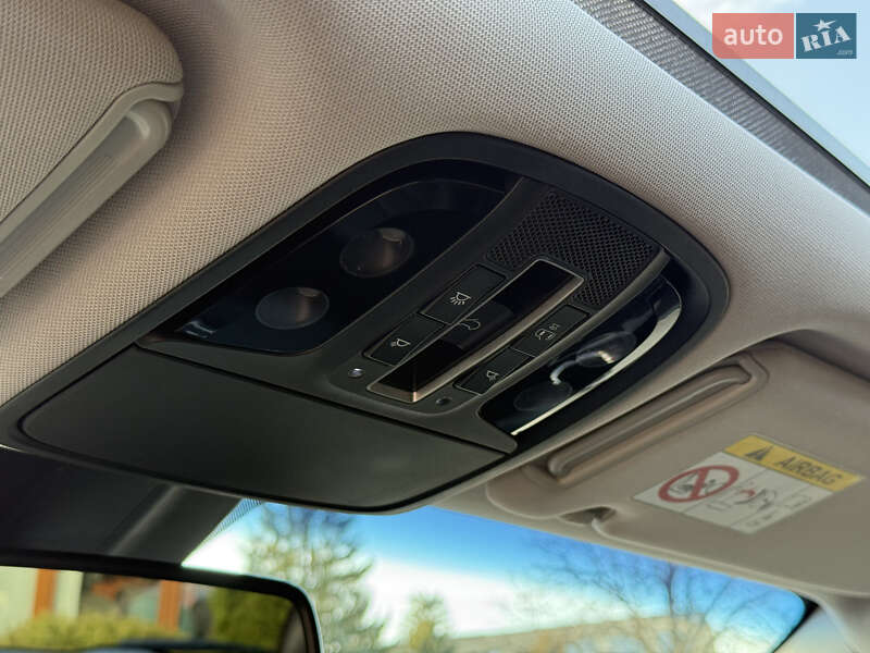 Позашляховик / Кросовер Kia Sorento 2016 в Стрию