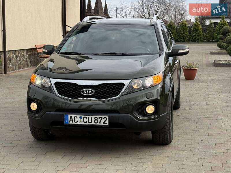 Внедорожник / Кроссовер Kia Sorento 2010 в Стрые