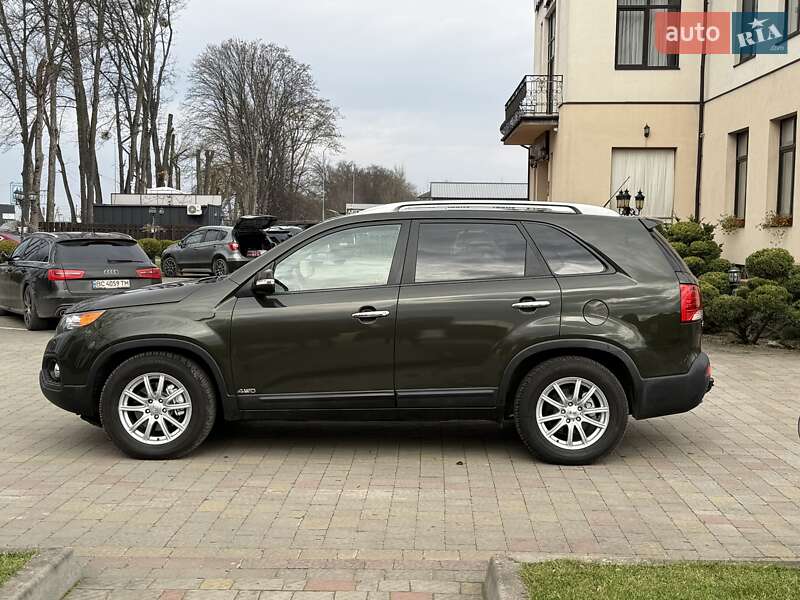 Внедорожник / Кроссовер Kia Sorento 2010 в Стрые