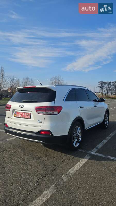 Позашляховик / Кросовер Kia Sorento 2015 в Києві