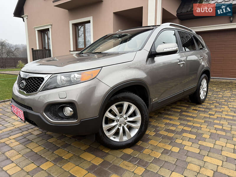 Позашляховик / Кросовер Kia Sorento 2010 в Коломиї