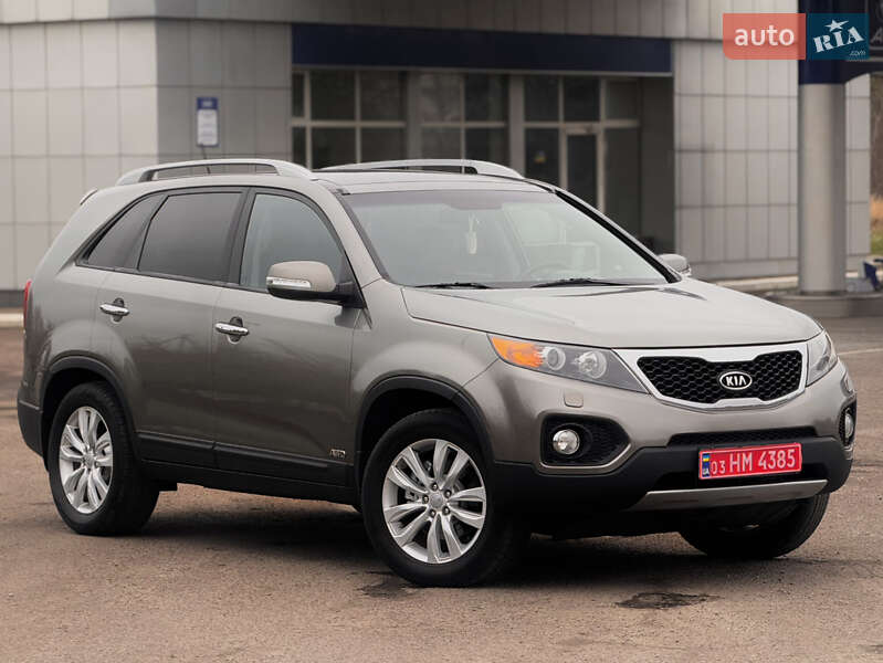 Позашляховик / Кросовер Kia Sorento 2012 в Радивиліві