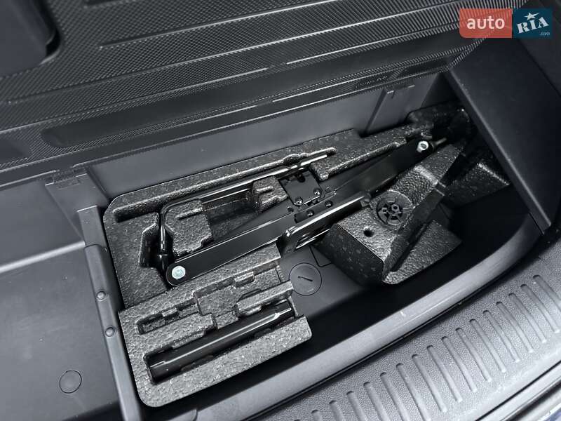 Позашляховик / Кросовер Kia Sorento 2017 в Рівному фото 29 Позашляховик / Кросовер Kia Sorento 2017 в Рівному