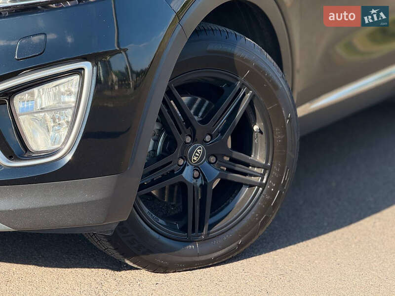 Внедорожник / Кроссовер Kia Sorento 2015 в Кривом Роге