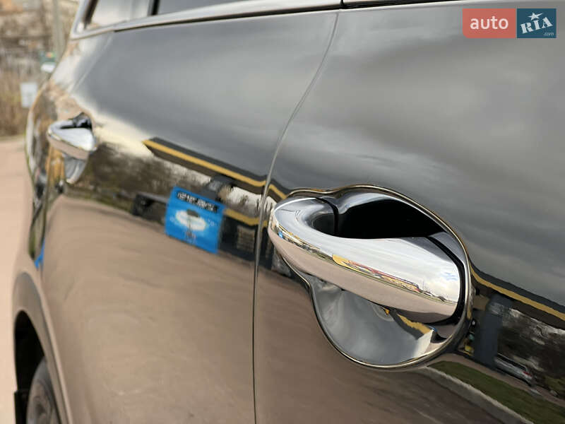 Позашляховик / Кросовер Kia Sorento 2018 в Житомирі