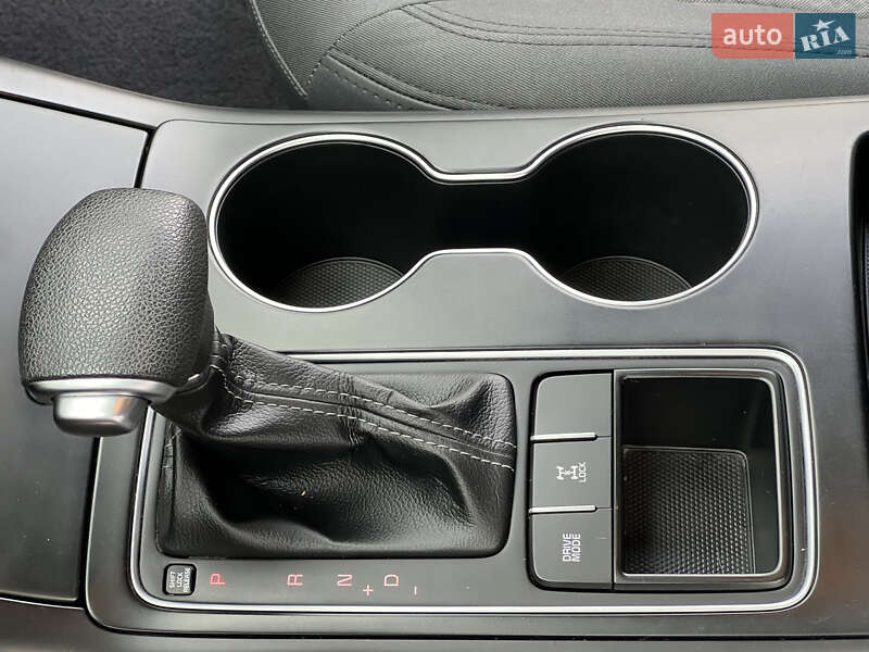 Позашляховик / Кросовер Kia Sorento 2018 в Житомирі