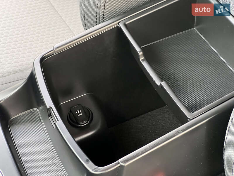 Позашляховик / Кросовер Kia Sorento 2018 в Житомирі