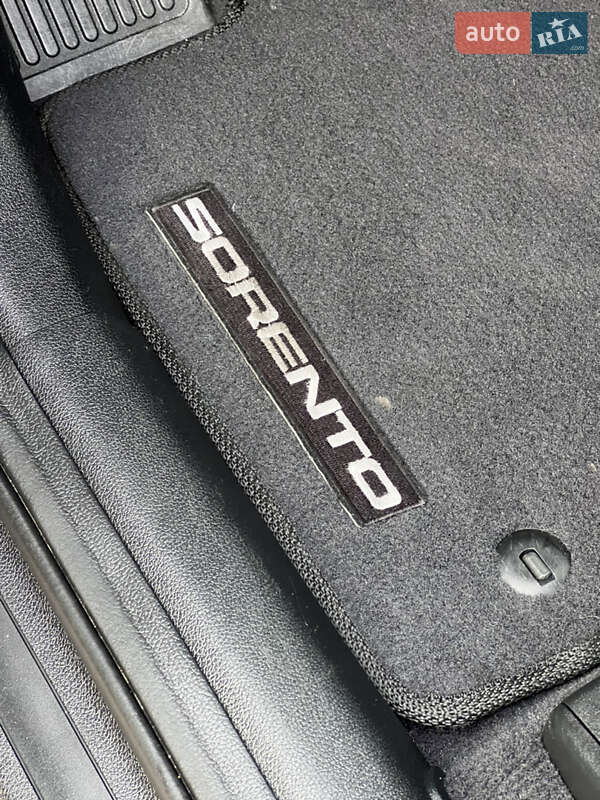 Позашляховик / Кросовер Kia Sorento 2018 в Житомирі