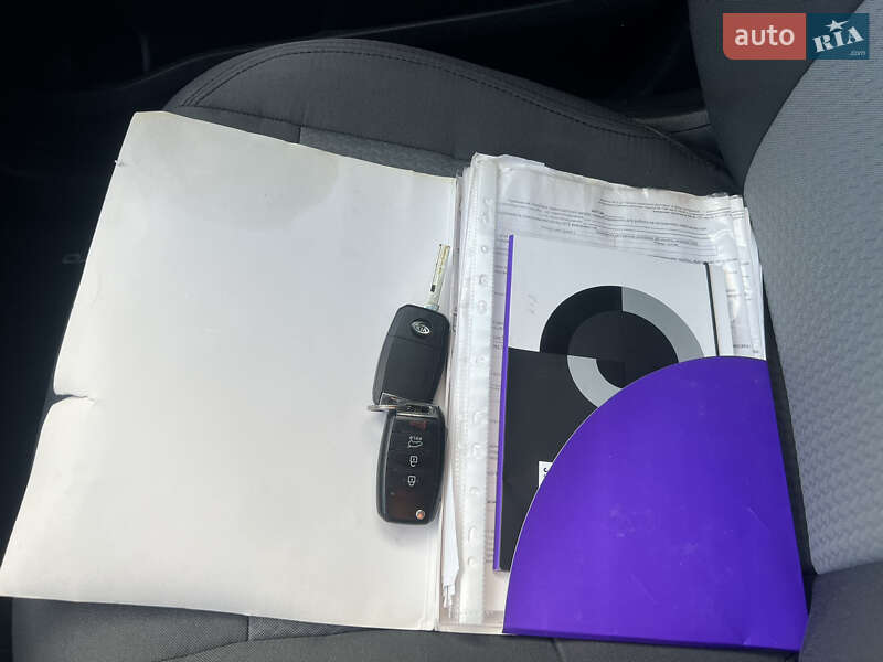 Позашляховик / Кросовер Kia Sorento 2018 в Житомирі