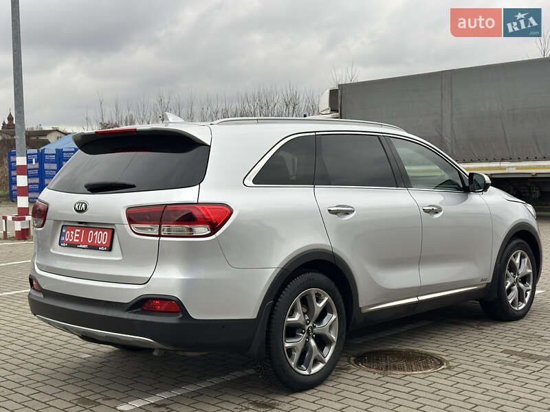 Внедорожник / Кроссовер Kia Sorento 2016 в Дубно