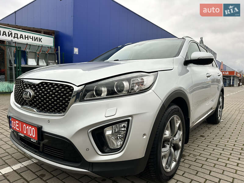 Внедорожник / Кроссовер Kia Sorento 2016 в Дубно