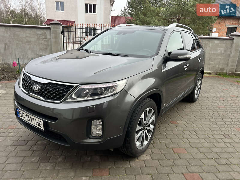 Позашляховик / Кросовер Kia Sorento 2013 в Львові