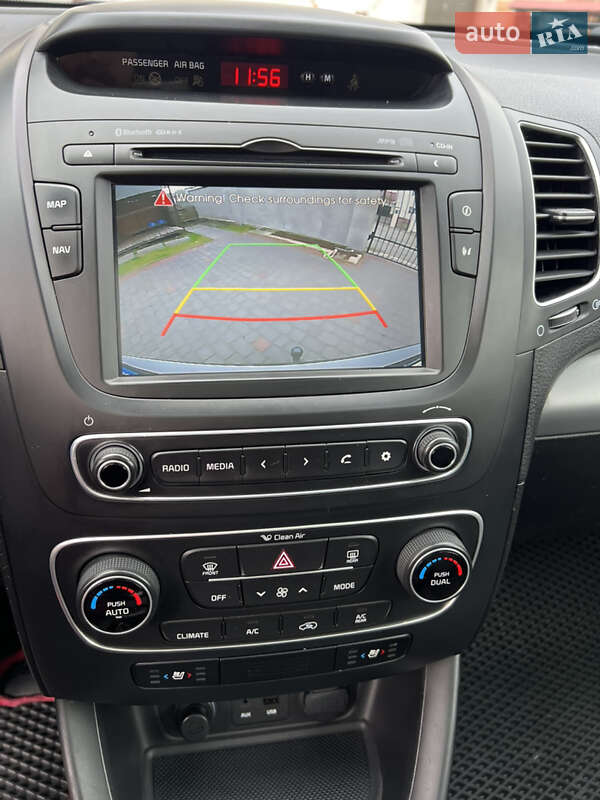 Позашляховик / Кросовер Kia Sorento 2013 в Львові