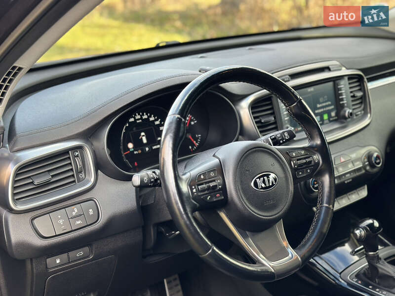 Внедорожник / Кроссовер Kia Sorento 2016 в Самборе фото 37 Внедорожник / Кроссовер Kia Sorento 2016 в Самборе
