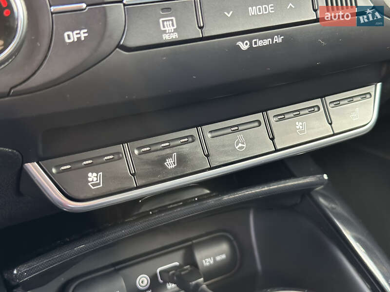 Внедорожник / Кроссовер Kia Sorento 2016 в Самборе фото 49 Внедорожник / Кроссовер Kia Sorento 2016 в Самборе