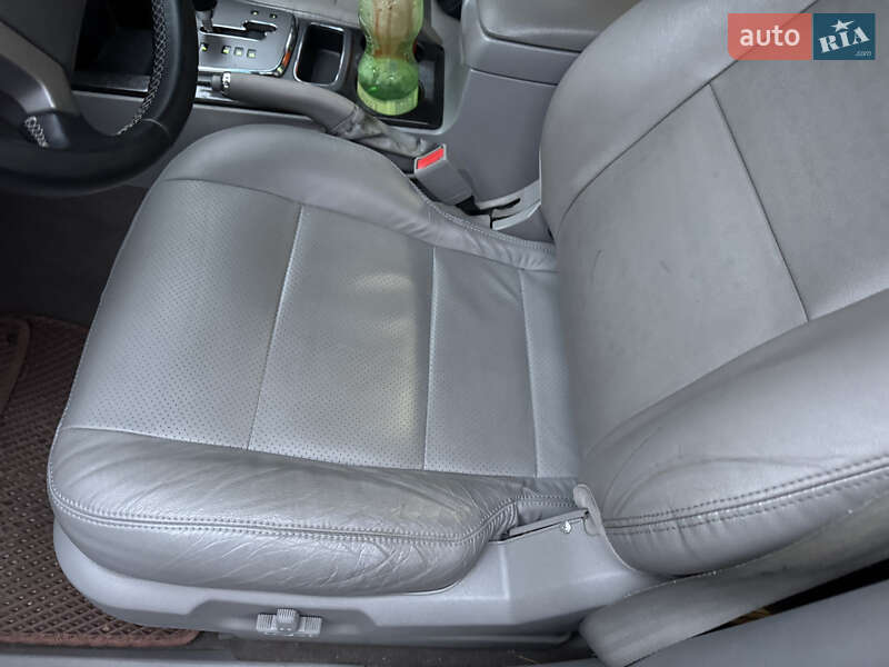 Внедорожник / Кроссовер Kia Sorento 2008 в Киеве