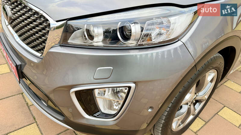 Внедорожник / Кроссовер Kia Sorento 2015 в Черновцах