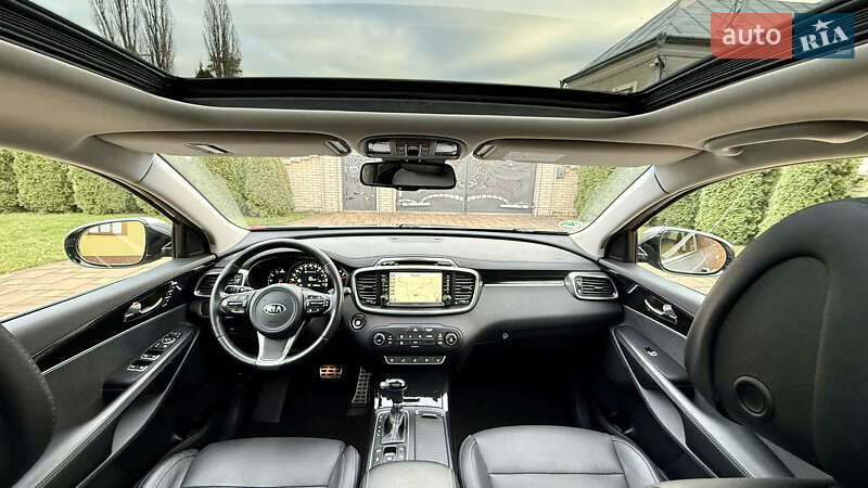 Внедорожник / Кроссовер Kia Sorento 2015 в Черновцах