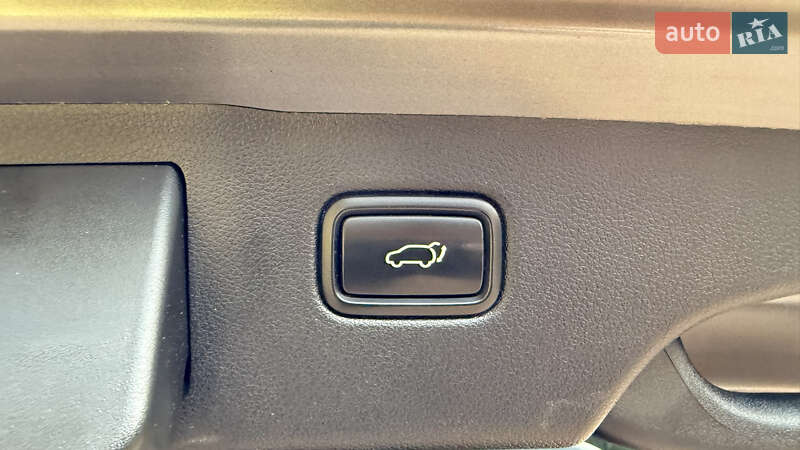 Внедорожник / Кроссовер Kia Sorento 2015 в Черновцах