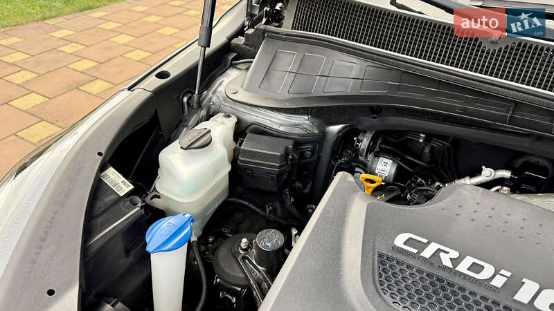 Внедорожник / Кроссовер Kia Sorento 2015 в Черновцах