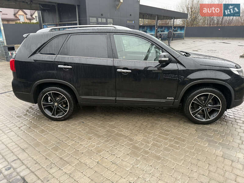 Внедорожник / Кроссовер Kia Sorento 2012 в Львове