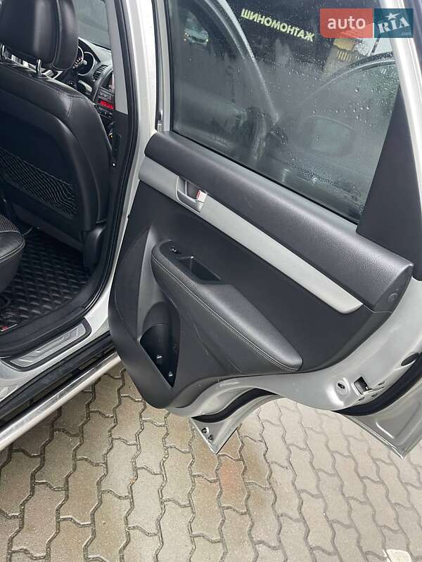 Внедорожник / Кроссовер Kia Sorento 2009 в Яворове фото 18 Внедорожник / Кроссовер Kia Sorento 2009 в Яворове