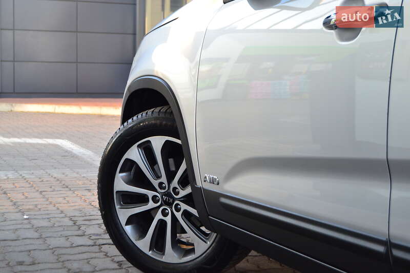 Внедорожник / Кроссовер Kia Sorento 2013 в Дрогобыче