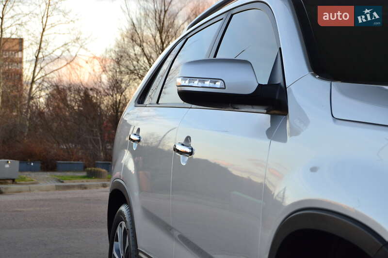 Внедорожник / Кроссовер Kia Sorento 2013 в Дрогобыче