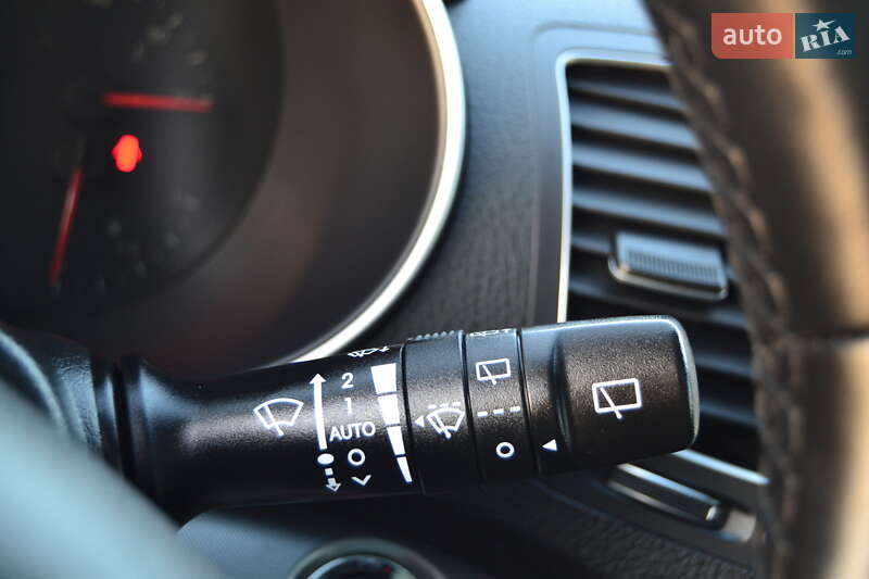 Внедорожник / Кроссовер Kia Sorento 2013 в Дрогобыче