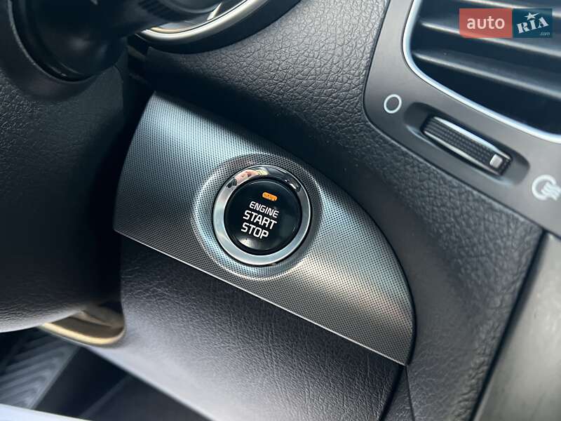 Внедорожник / Кроссовер Kia Sorento 2013 в Дрогобыче