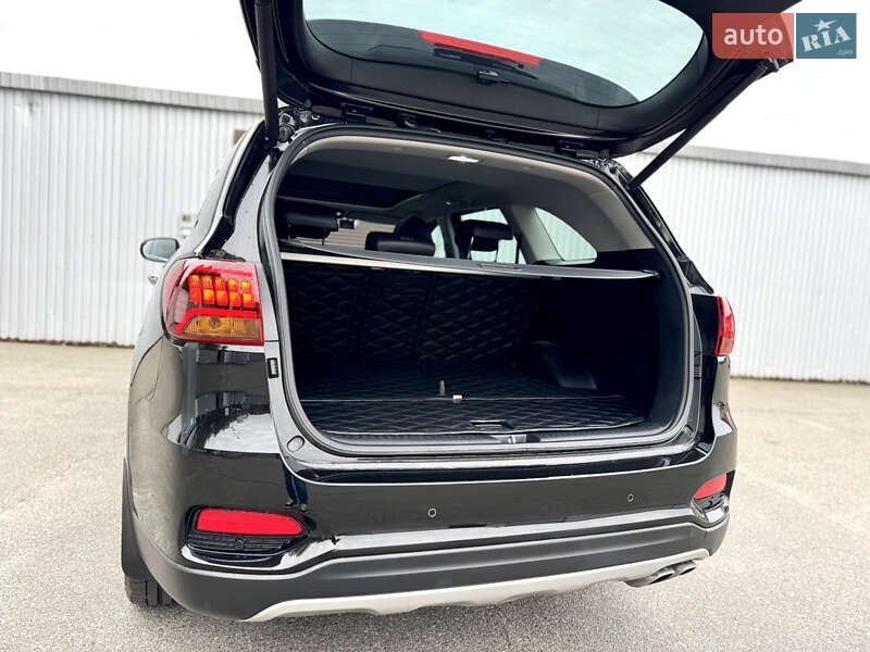 Внедорожник / Кроссовер Kia Sorento 2017 в Киеве фото 22 Внедорожник / Кроссовер Kia Sorento 2017 в Киеве