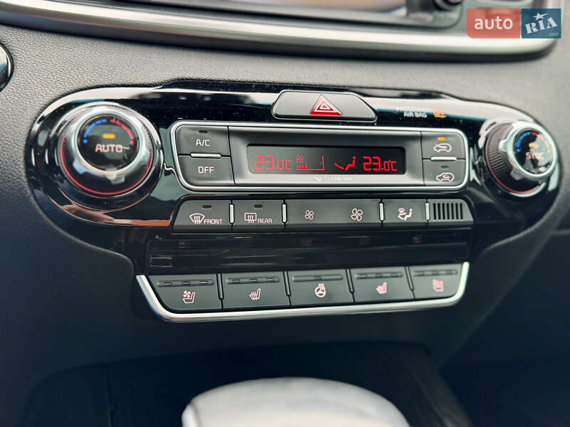 Внедорожник / Кроссовер Kia Sorento 2017 в Киеве фото 33 Внедорожник / Кроссовер Kia Sorento 2017 в Киеве